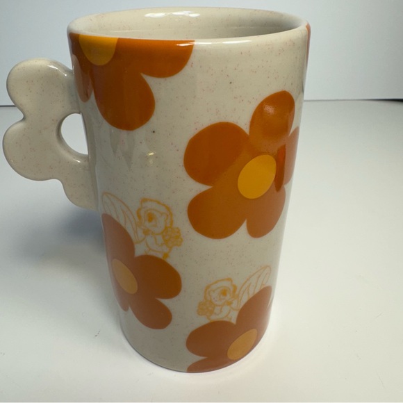 NWT. Flower mug featuring adorable sketches of Bambi's skunk pal Flower - Picture 8 of 11